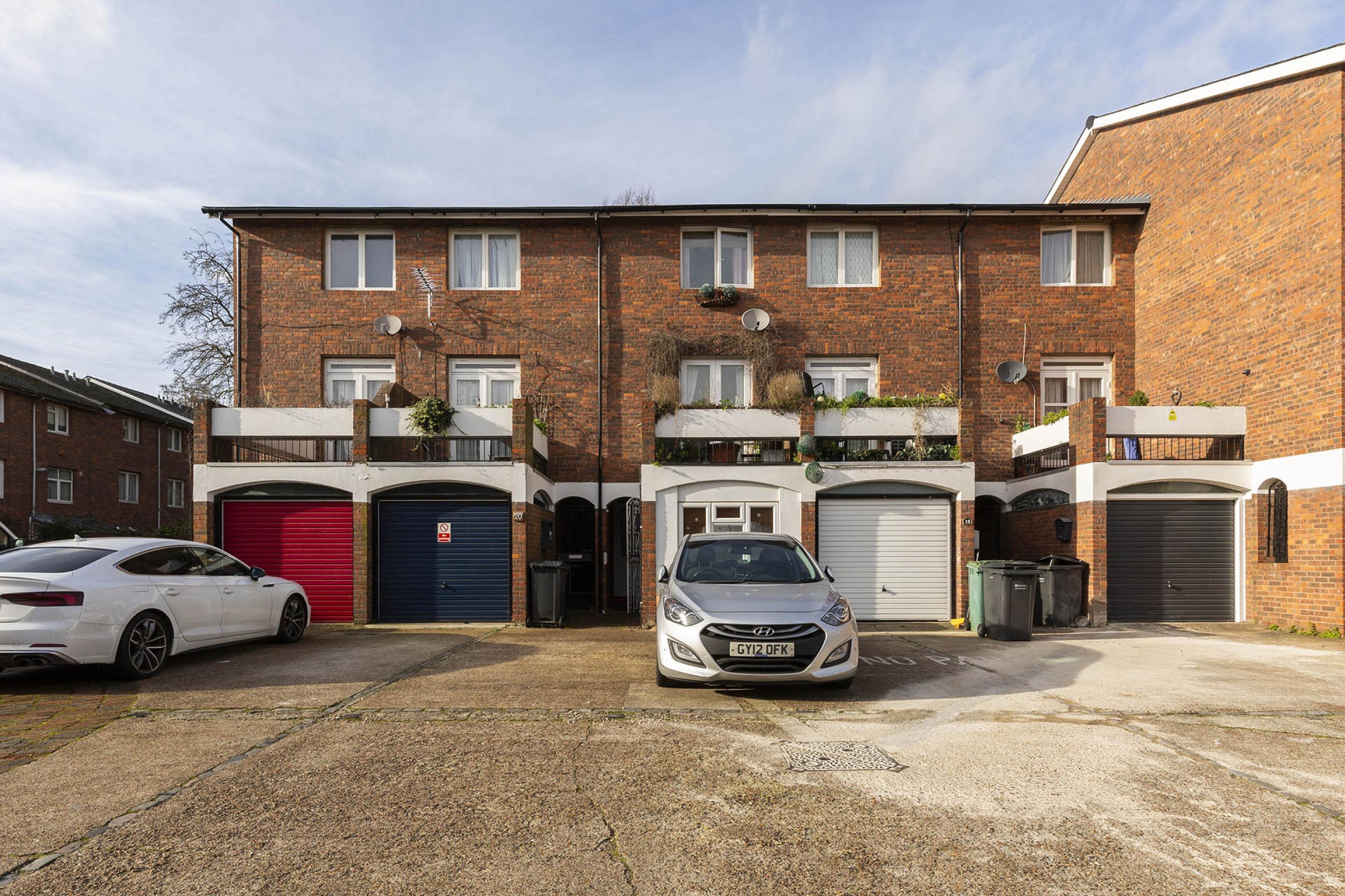 Stunning Sharers House Bransdale Close, West Hampstead NW6
